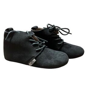 Monkey Feet Gray Suede Boots NEW Size 2-3Y